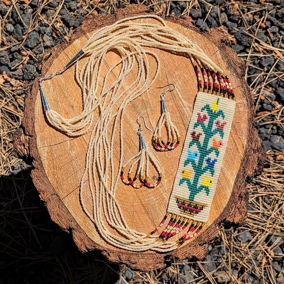 Navajo Handmade Beaded Necklace Earrings Set Rug Tree of Life Design *** - Picture 3 of 11